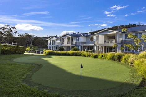 Photo of property in 90 Panorama Heights, Orewa, 0931