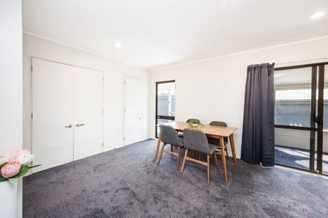 Photo of property in 4 Ngarimu Street, Roslyn, Palmerston North, 4414