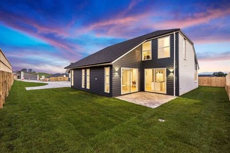 Photo of property in 22 Kapua Crescent, Rototuna North, Hamilton, 3210