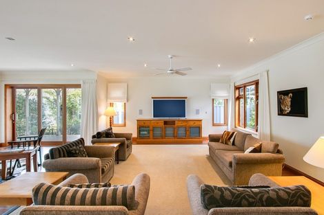 Photo of property in 26 Cameron Road, Bluff Hill, Napier, 4110