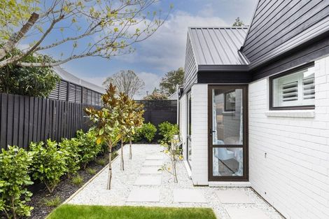 Photo of property in 27b Bryndwr Road, Fendalton, Christchurch, 8052