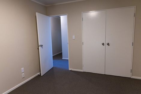 Photo of property in 2 Scotts Field Drive, Takanini, 2112