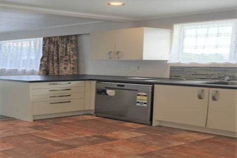 Photo of property in 291a Wellington Road, Wainuiomata, Lower Hutt, 5014