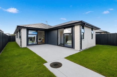 Photo of property in 62 Empire Crescent, Papamoa, 3118
