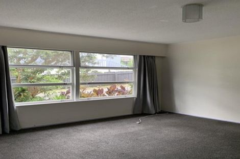 Photo of property in 15 Jaemont Avenue, Te Atatu South, Auckland, 0610