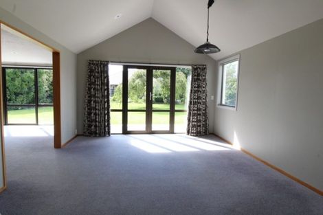 Photo of property in 37 Anne Street, Winton, 9720