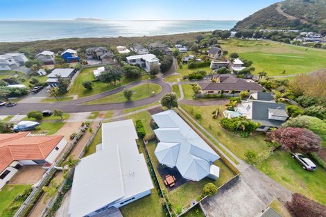 Photo of property in 74b Bowentown Boulevard, Bowentown, Waihi Beach, 3177