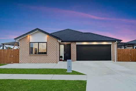 Photo of property in 1 Pipi Crescent, Tuakau, 2121