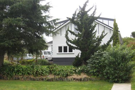 Photo of property in 32 Stanley Street, Levin, 5510