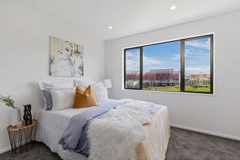 Photo of property in 28 Korokio Lane, Henderson, Auckland, 0612