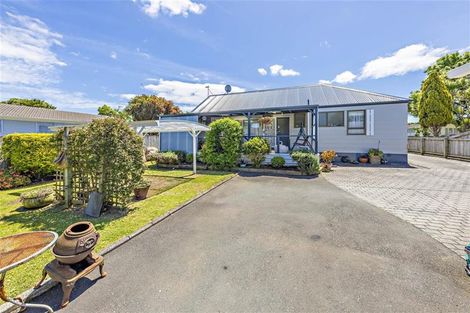 Photo of property in 25 Balloch Street, Randwick Park, Auckland, 2105