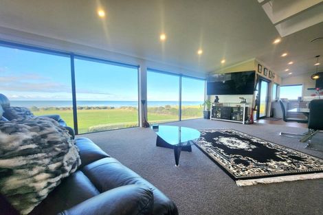 Photo of property in 1/67 Gardiners Road, Awamoa, Oamaru, 9495