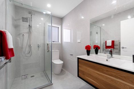 Photo of property in 5c Braeburn Place, Takanini, 2112