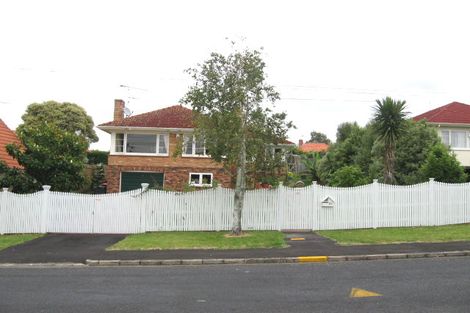 Photo of property in 21 Chesterfield Avenue, Glendowie, Auckland, 1071
