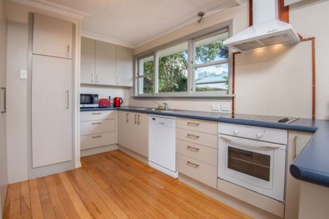 Photo of property in 10 Shand Street, Green Island, Dunedin, 9018