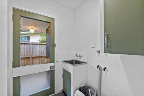 Photo of property in 2/65a Hamilton Avenue, Ilam, Christchurch, 8041