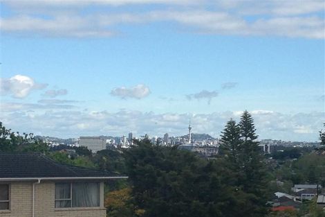 Photo of property in 78 Ravenwood Drive, Forrest Hill, Auckland, 0620