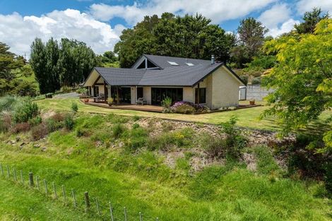 Photo of property in 87 Hurndall Street East, Maungaturoto, 0520