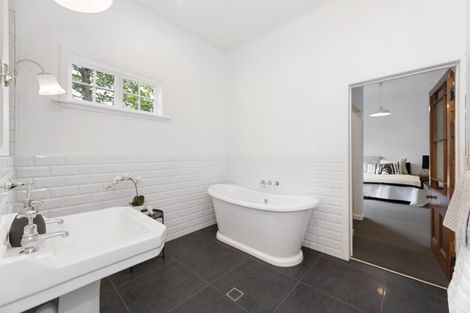 Photo of property in 21 Piako Road, Claudelands, Hamilton, 3214