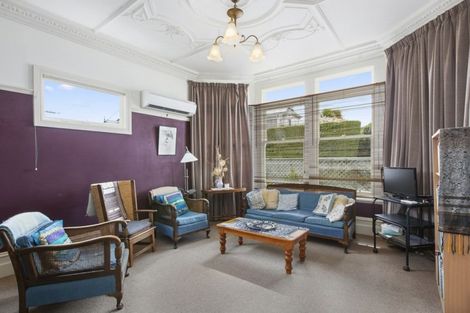 Photo of property in 18 Kilgour Street, Roslyn, Dunedin, 9010