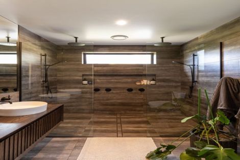 Photo of property in 52 Cunninghams Drive, Jacks Point, Queenstown, 9371