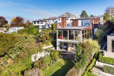 Photo of property in 28 Granville Terrace, Belleknowes, Dunedin, 9011