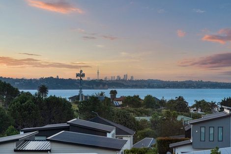 Photo of property in 4 Hapukupuku Avenue, Beachlands, Auckland, 2018