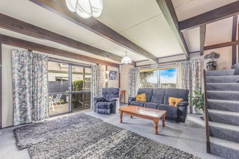 Photo of property in 4 Beach Road, Waikawa, Picton, 7220