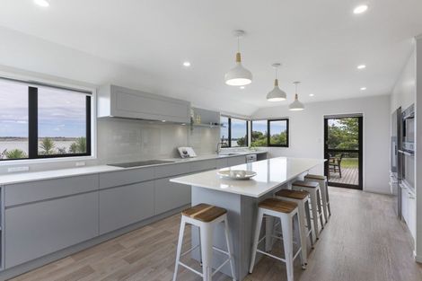 Photo of property in 55 St Annes Crescent, Wattle Downs, Auckland, 2103