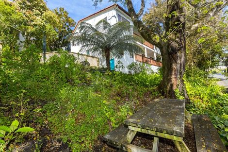 Photo of property in 69 Chatsworth Road, Silverstream, Upper Hutt, 5019