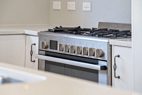 Photo of property in 274 Rodney Street, Wellsford, 0900