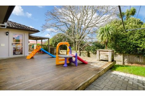 Photo of property in 114f Colwill Road, Massey, Auckland, 0614