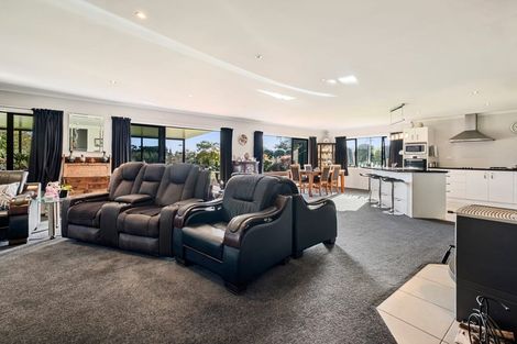 Photo of property in 2 Joll Street, Waitara, 4383