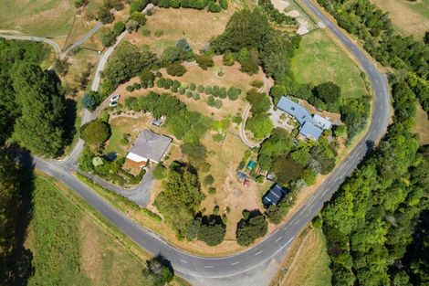 Photo of property in 355 Turitea Road, Turitea, Palmerston North, 4472