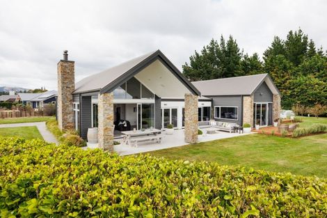 Photo of property in 39 Branksome Place, Aokautere, Palmerston North, 4471