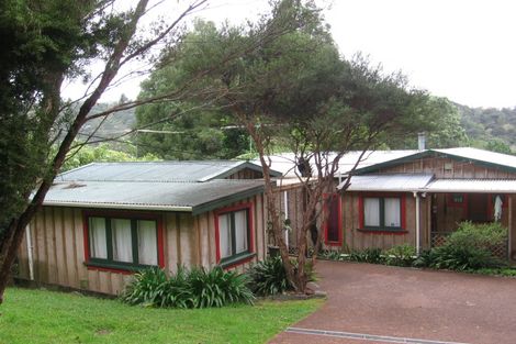 Photo of property in 120 Victory Road, Laingholm, Auckland, 0604