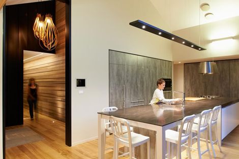 Photo of property in 21 Opoia Road, Hamilton East, Hamilton, 3216