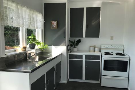 Photo of property in 1/32 Simkin Avenue, St Johns, Auckland, 1072