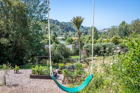 Photo of property in 42 Mahaki Road, Nikau Valley, Paraparaumu, 5032