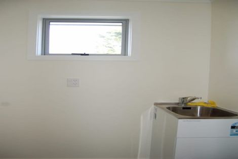 Photo of property in 27 Aniseed Grove, Timberlea, Upper Hutt, 5018