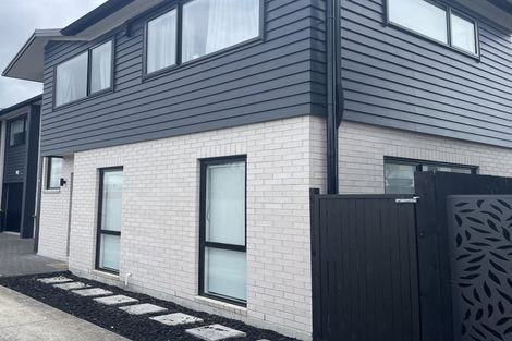 Photo of property in 118c Kervil Avenue, Te Atatu Peninsula, Auckland, 0610