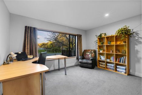 Photo of property in 104 Hunter Terrace, Cashmere, Christchurch, 8022