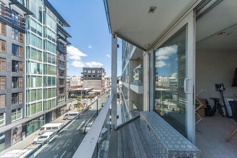 Photo of property in Piermont Apartments, 3i/82 Cable Street, Te Aro, Wellington, 6011