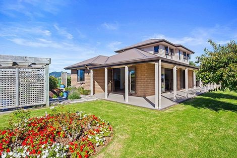 Photo of property in 39 Browns Drive, Waihi Beach, 3611