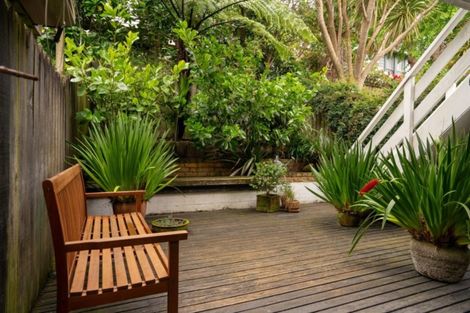 Photo of property in 304a Tinakori Road, Thorndon, Wellington, 6011