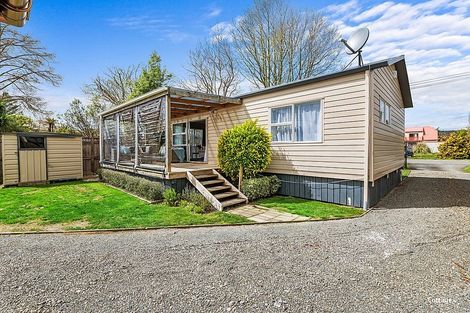 Photo of property in 9 Willow Avenue, Hannahs Bay, Rotorua, 3010