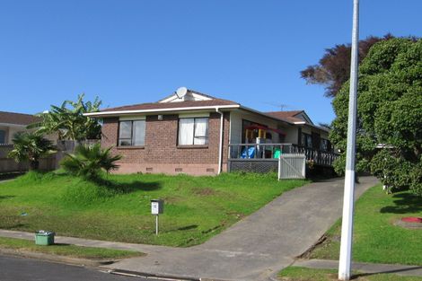Photo of property in 14 Greenstone Place, Clover Park, Auckland, 2019