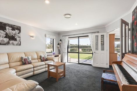 Photo of property in 160 Swamp Road, Loburn, Rangiora, 7472