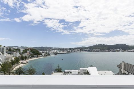 Photo of property in 6/308 Oriental Parade, Oriental Bay, Wellington, 6011