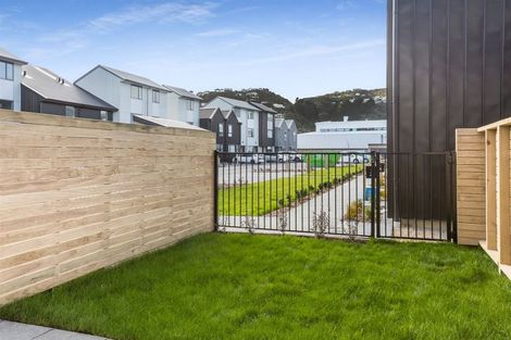 Photo of property in 21 John Street, Stokes Valley, Lower Hutt, 5019